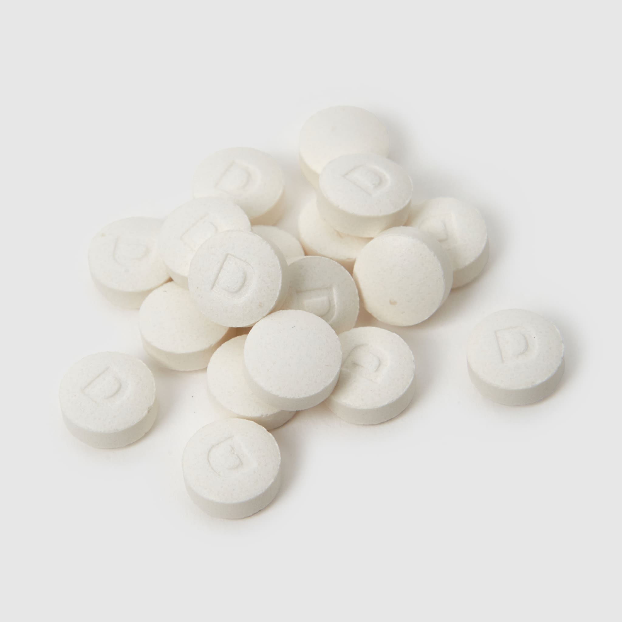 Toothpaste Tabs without Fluoride - Pack Shot Product Detail - BAMandBOO Grounded Skincare Azores